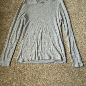 Eddie Bauer Women's Gray Long Sleeve Tee